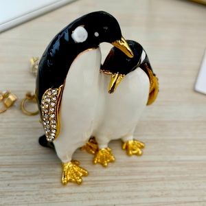 Penguin Ring holder